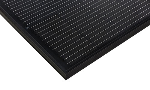 Module solaire conventionnel avec lignes visibles